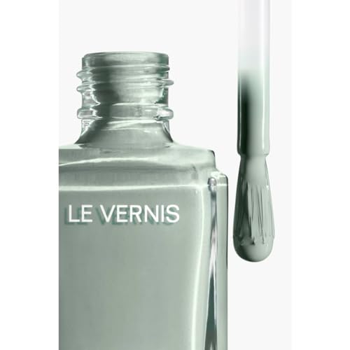 【国内正規品】CHANEL シャネル ヴェルニ (#131 キャヴァリエ スゥル) 13ml ネイル エナメル ネイルカラー 誕生日 プレゼント ギフト ショッパー付きの特徴・詳細 画像